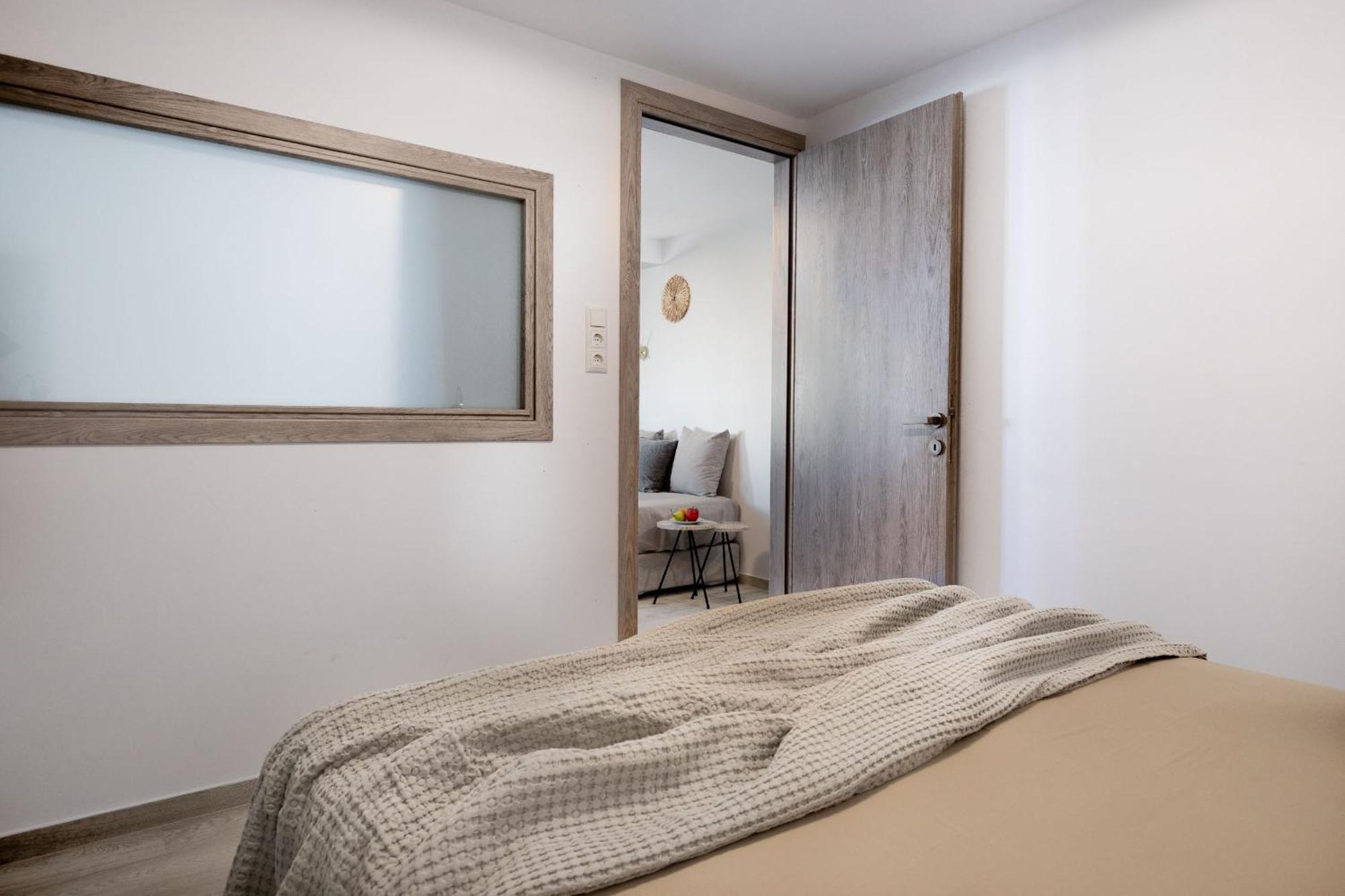Mandilaras Village Vivlos Room photo
