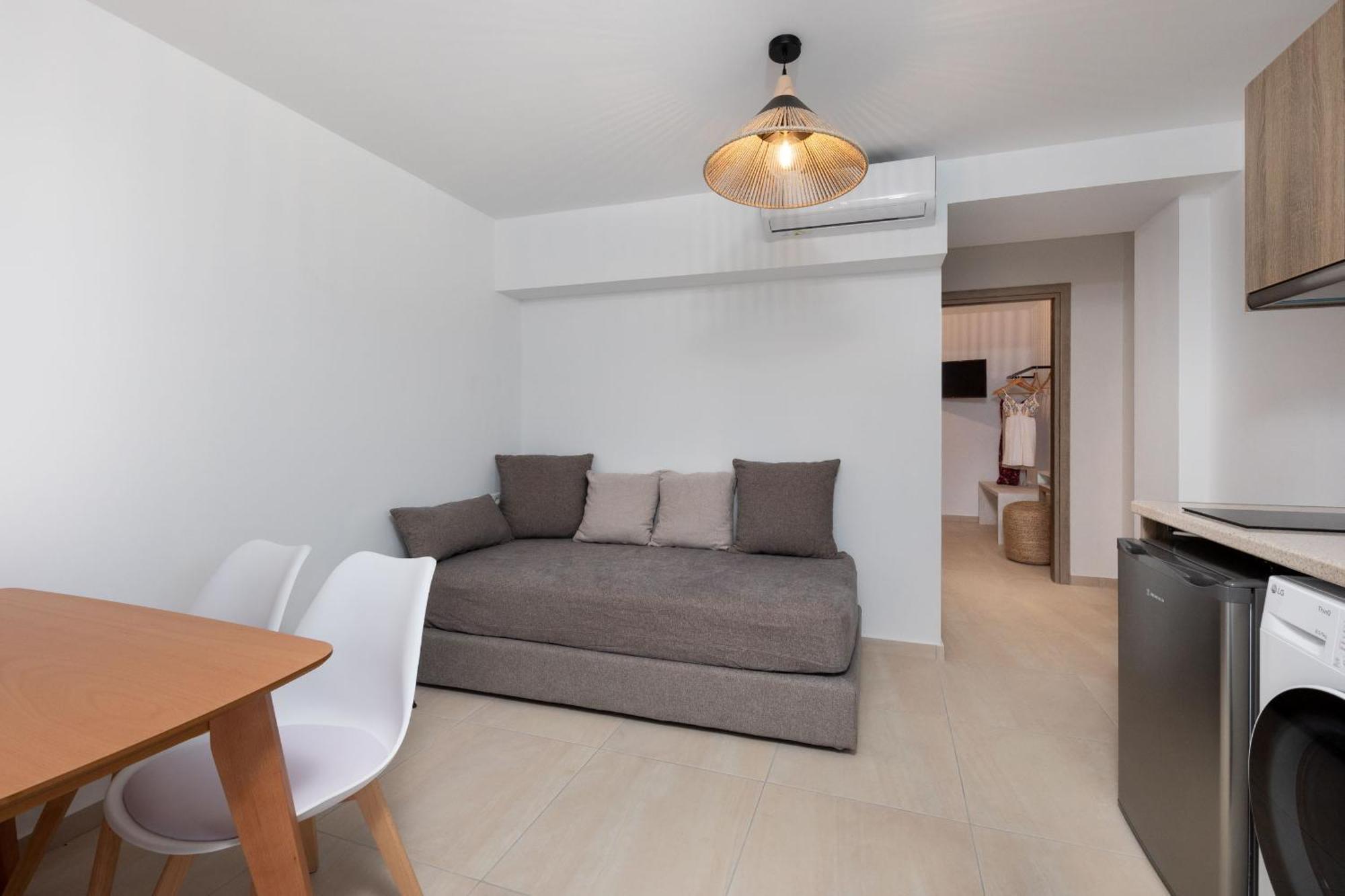 Mandilaras Village Vivlos Room photo